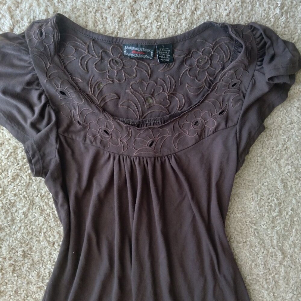 Vintage Y2K Licorice Brown Floral Eyelet Flutter Sleeve Babydoll Top Size Large - Picture 2 of 5